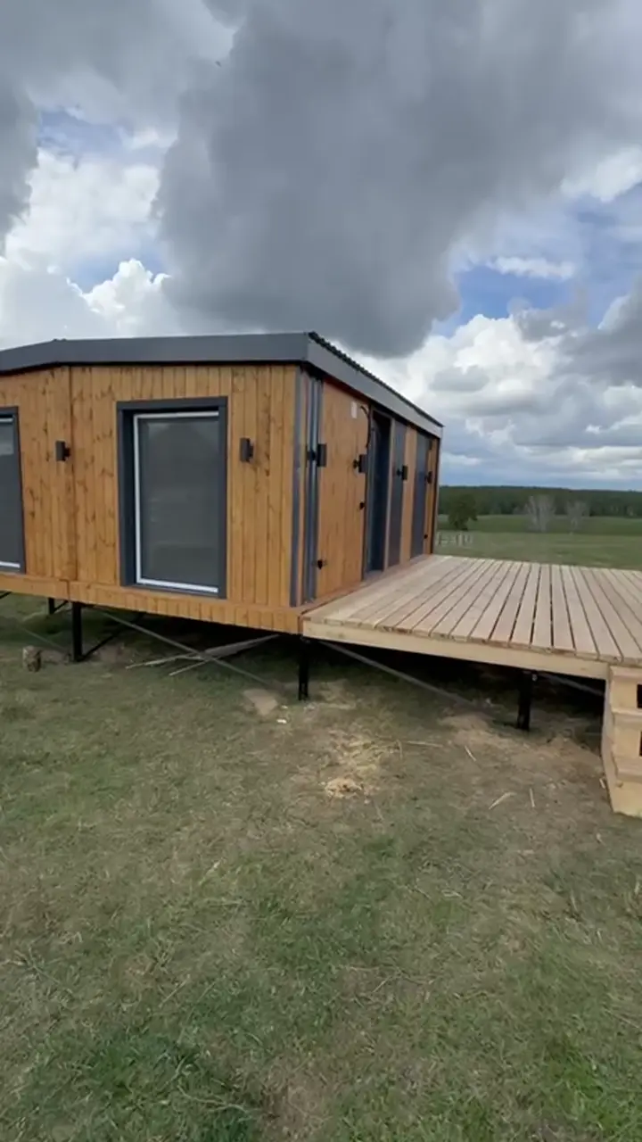 Комплекс в поле